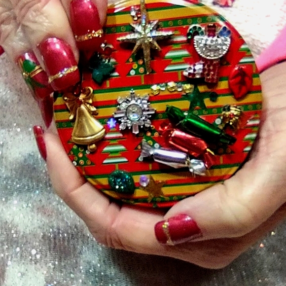 Butterfly Jewel on Brighton Heart Tin + FREE RING (copied listing) - Picture 12 of 15